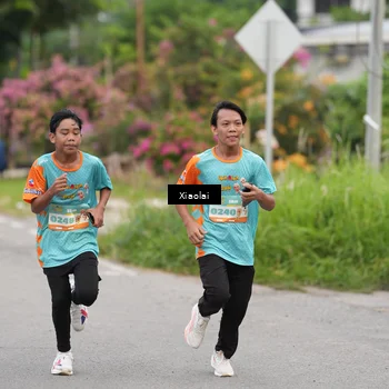 Runner Photo 8214454