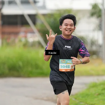 Runner Photo 8214531