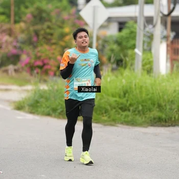 Runner Photo 8214544