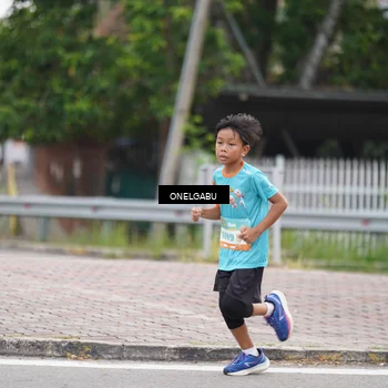 Runner Photo 8214649