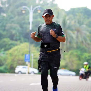 Runner Photo 8214663