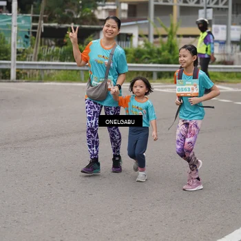 Runner Photo 8214667