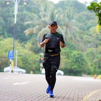 Runner Photo 8214737