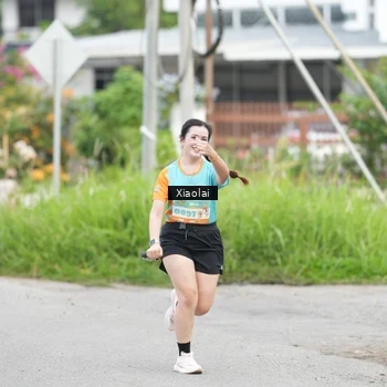 Runner Photo 8214800