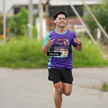 Runner Photo 8214846