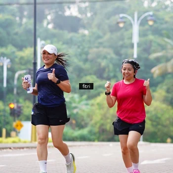 Runner Photo 8214868