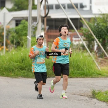 Runner Photo 8214946