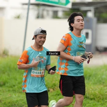 Runner Photo 8214954