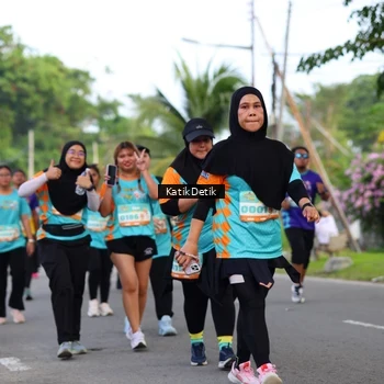 Runner Photo 8214979