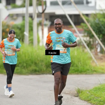 Runner Photo 8215059