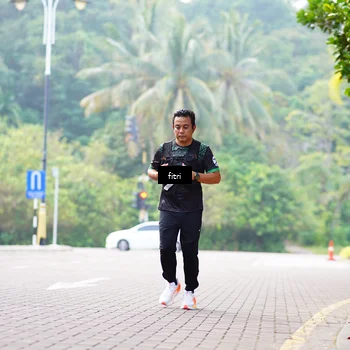 Runner Photo 8215061