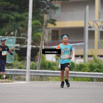 Runner Photo 8215229