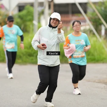 Runner Photo 8215301
