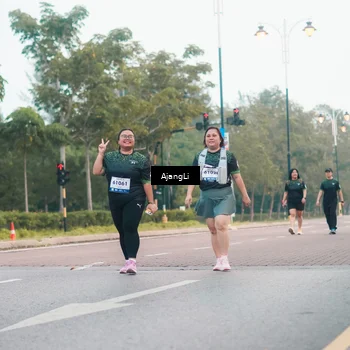 Runner Photo 8215332