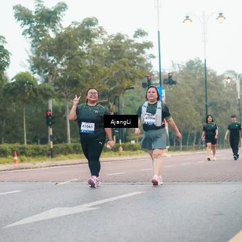 Runner Photo 8215334