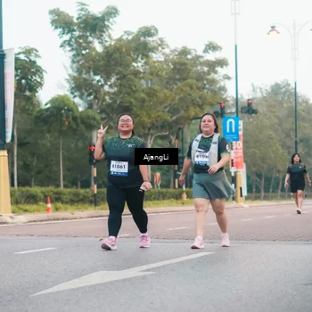Runner Photo 8215375