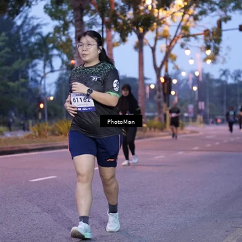 Runner Photo 8215430