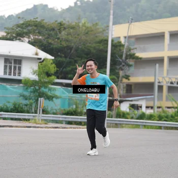 Runner Photo 8215565