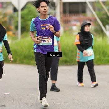 Runner Photo 8215777
