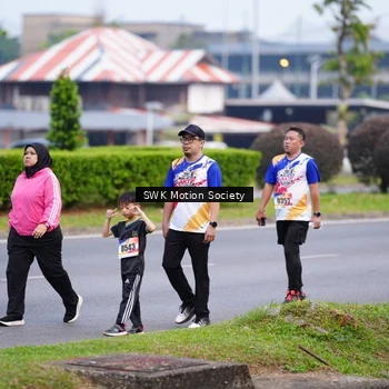 Runner Photo 8215838