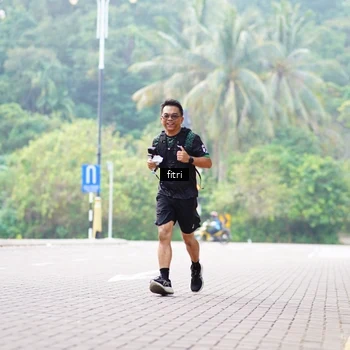 Runner Photo 8215883