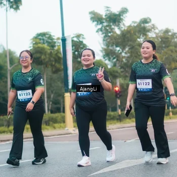 Runner Photo 8215900