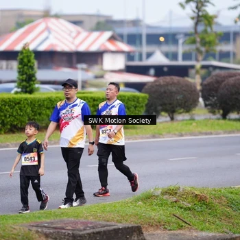 Runner Photo 8215909