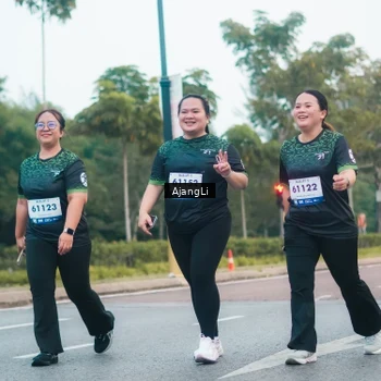 Runner Photo 8215939