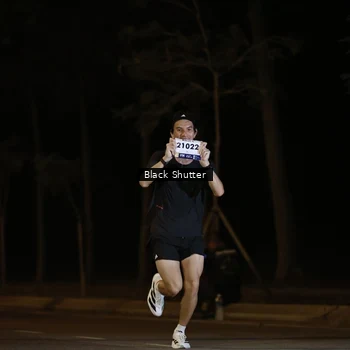 Runner Photo 8215944