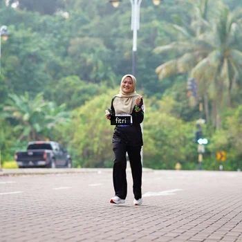 Runner Photo 8215952