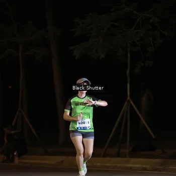 Runner Photo 8216001