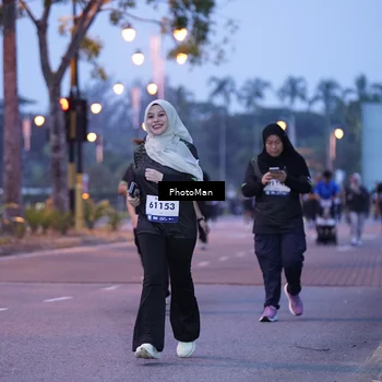 Runner Photo 8216159