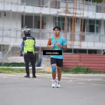 Runner Photo 8216175