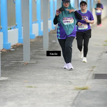 Runner Photo 8216389