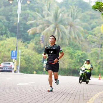 Runner Photo 8216413