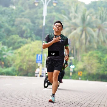 Runner Photo 8216450