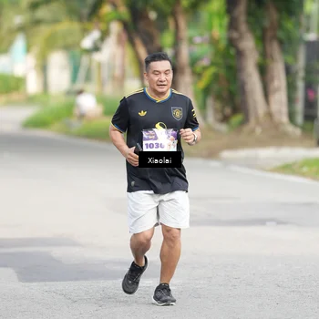 Runner Photo 8216494
