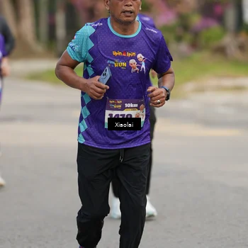 Runner Photo 8216534