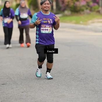 Runner Photo 8216632
