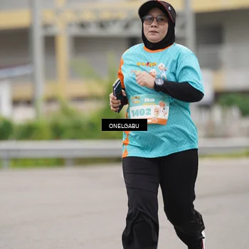 Runner Photo 8216640