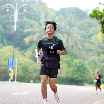 Runner Photo 8216689