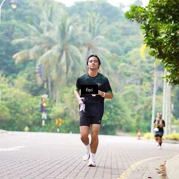 Runner Photo 8216715