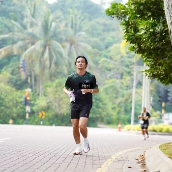Runner Photo 8216741