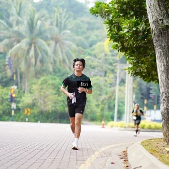 Runner Photo 8216801