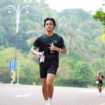 Runner Photo 8216818