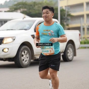 Runner Photo 8216843