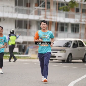 Runner Photo 8216870