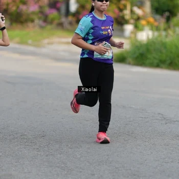 Runner Photo 8216875
