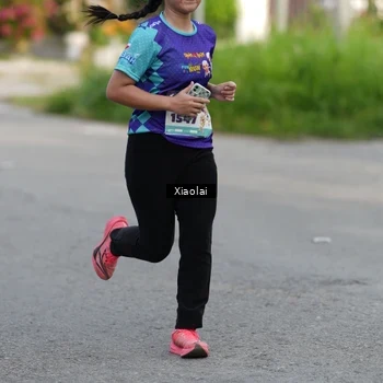 Runner Photo 8216880