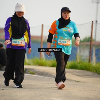 Runner Photo 8216902